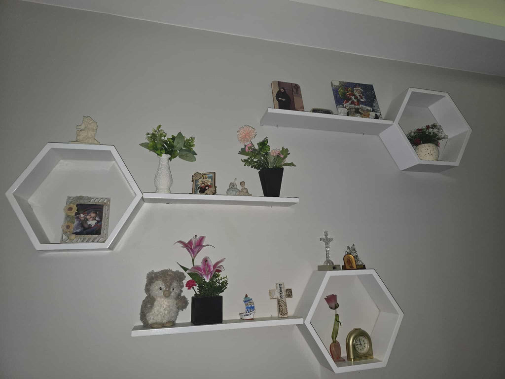 رف حائط سداسي